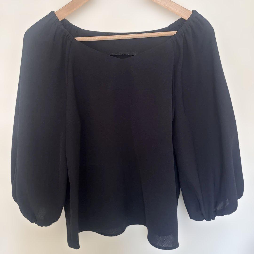 NATURAL BEAUTY BASIC ブラック五分袖 シャツ