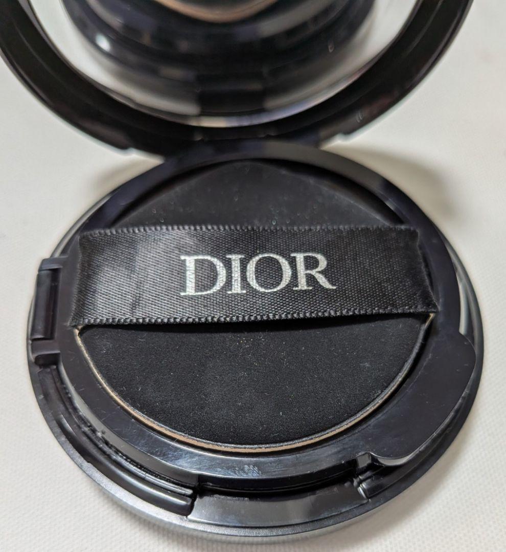 DIOR ディオールスキン フォーエヴァー クッション 00.5Nの写真5枚目