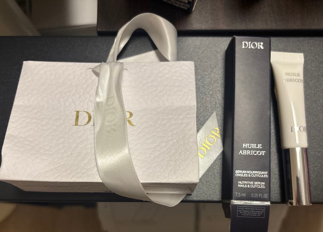 【新品未使用】Dior HUILE ABRICOT ネイルオイル 7.5ml