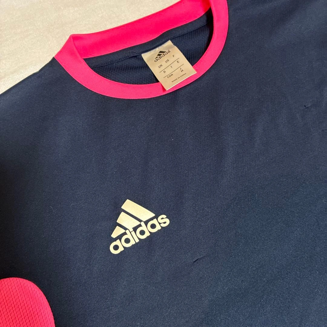 adidas サッカー プラクティスシャツ 濃紺 Mサイズの写真3枚目