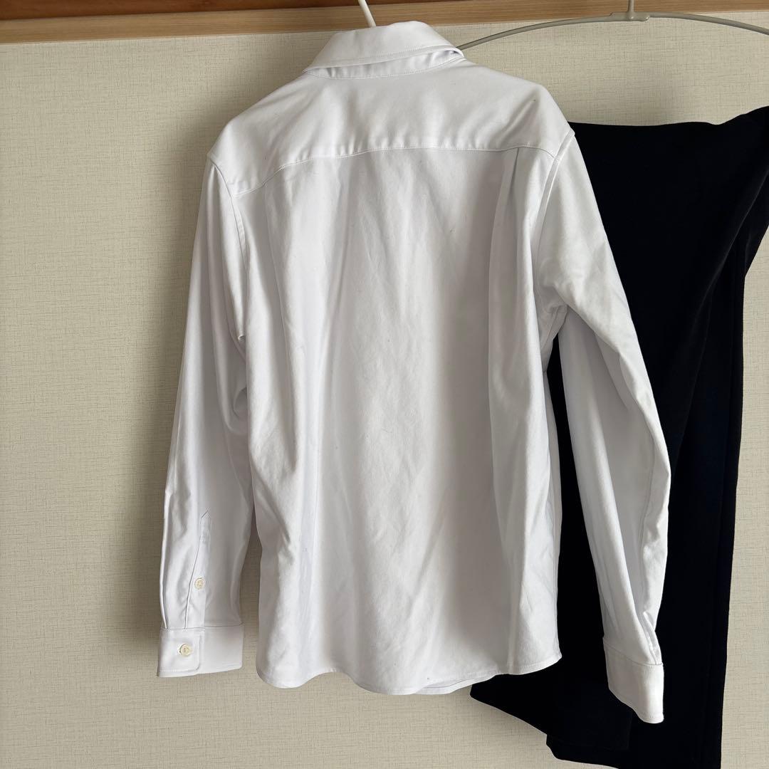 2026.3月新品購入2度着用 UNIQLO キッズ コンフォートシャツ 140の写真4枚目