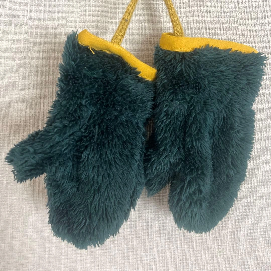 THE NORTH FACE ベビー ミトン 手袋 ダークグリーン イエローの写真2枚目