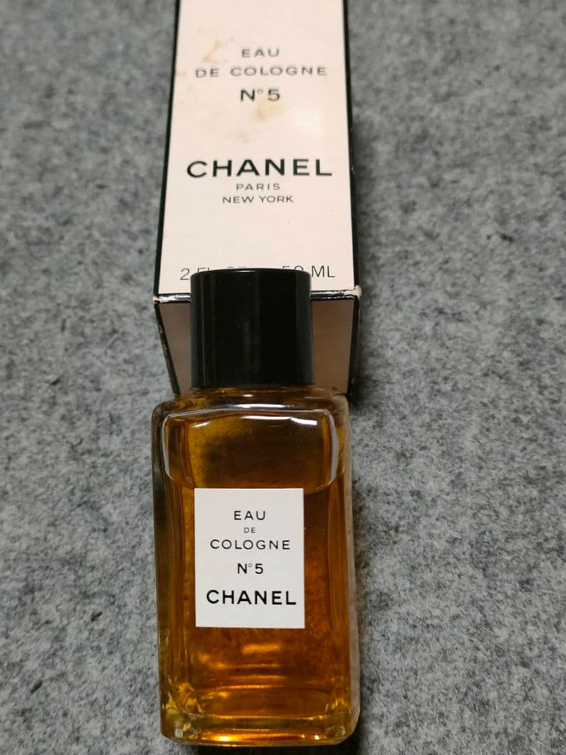 ほぼ未使用シャネル ヴィンテージ香水 3点セット N°5 /N°19CHANELの写真4枚目