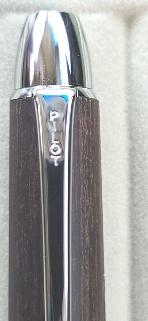 PILOT パイロット LEGNO レグノ 多機能ペン 2+1 ツープラスワンの写真3枚目