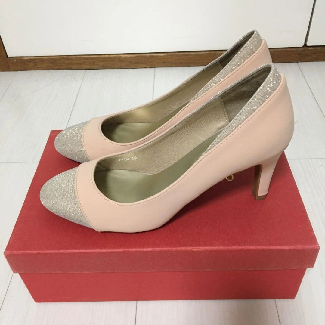 【値下げ交渉OK】ORiental LRaffic パンプス ハイヒール結婚式の写真3枚目