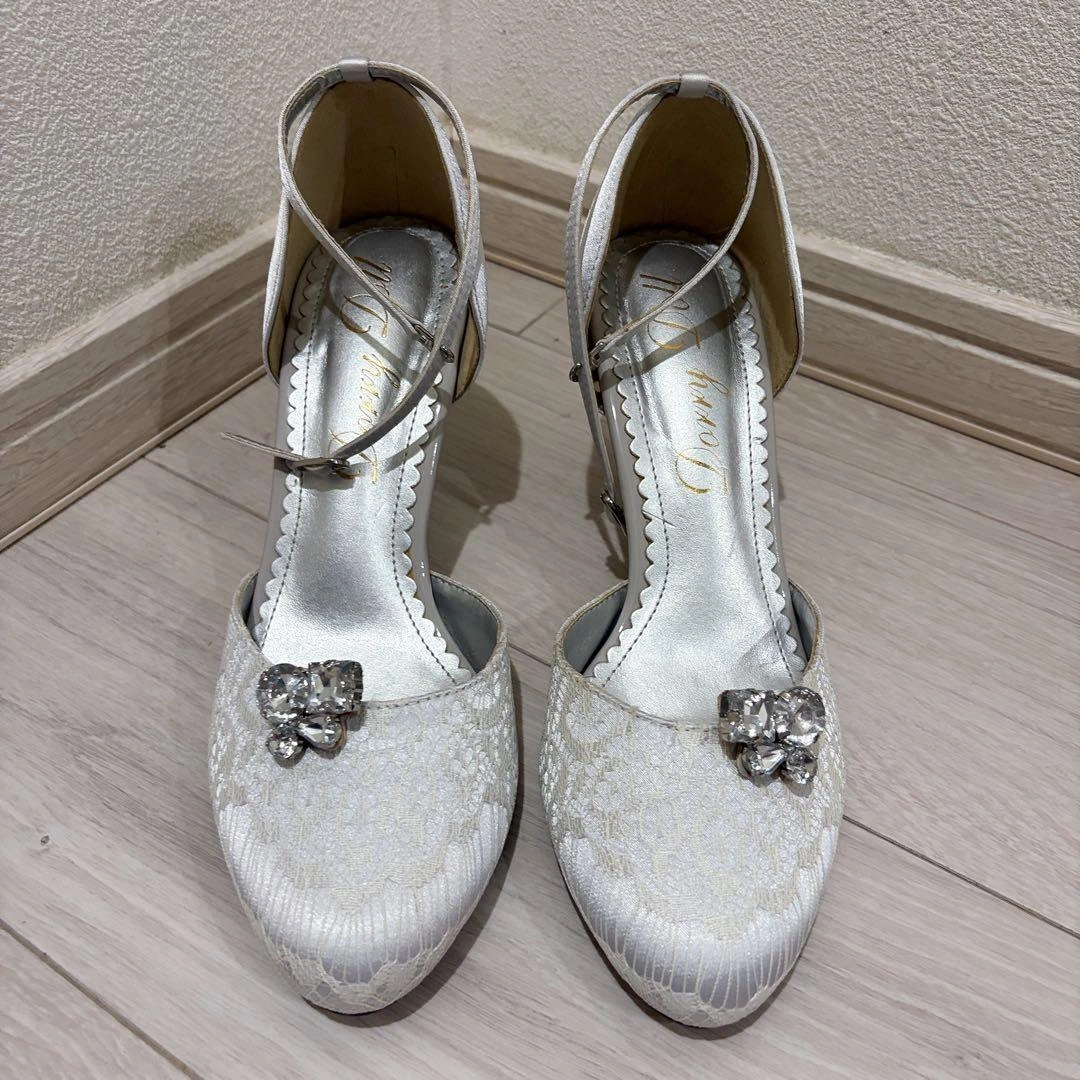 【美品】【結婚式パーティー】Dolly Doll レースパンプス 宝石シルバー