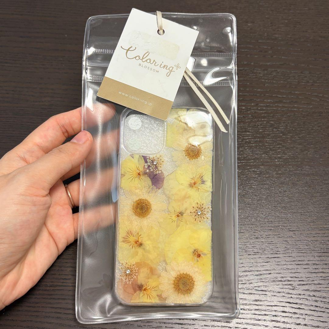 【新品】押し花 iPhone12•13miniケース イエロー系の写真4枚目