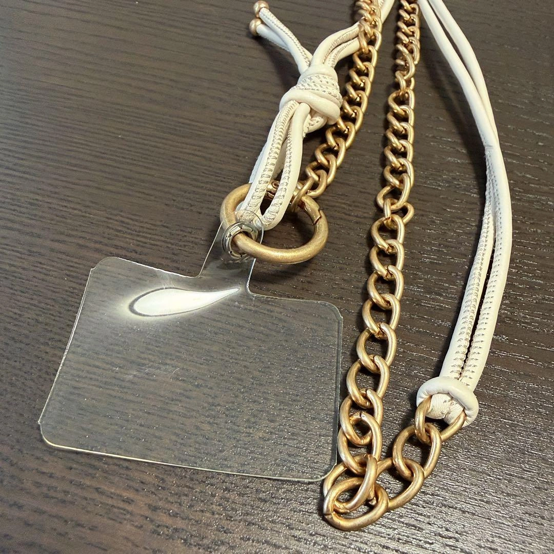 【新品】スマホショルダーストラップ ゴールドチェーン ホワイトの写真3枚目