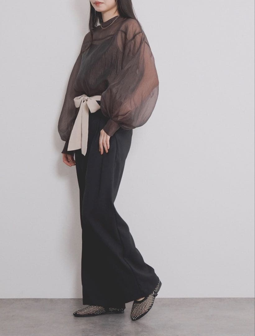 【週末セール】【卑弥呼】【新品】NICALラインストーン付きメッシュパンプスの写真9枚目