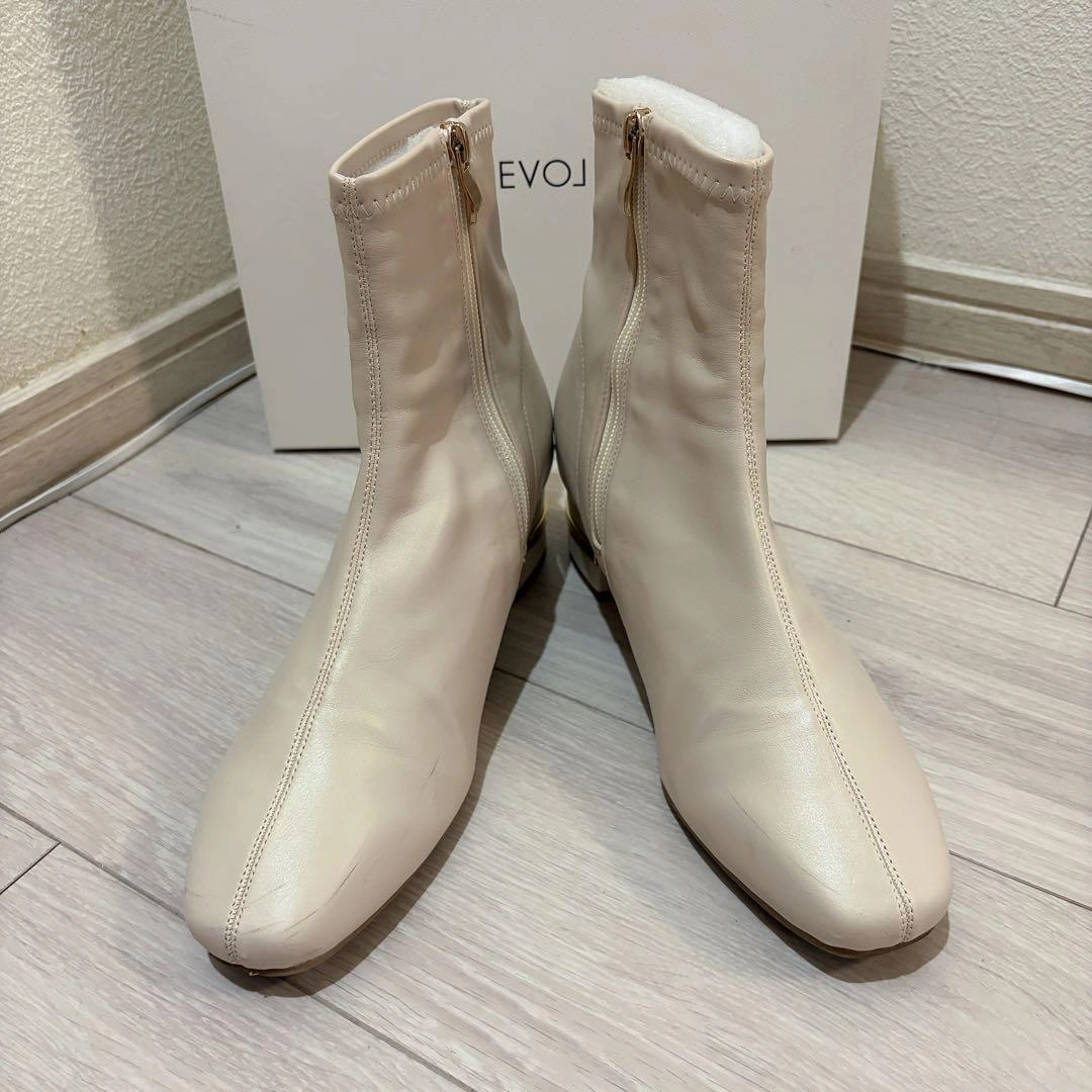 【美品】EVOL ショートブーツ アイボリー Lサイズ