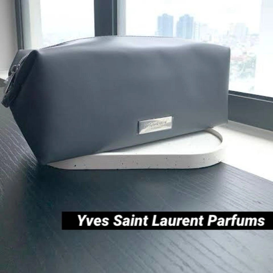 最安値!YVES SAINT LAURENT サンローラン ポーチ(大)