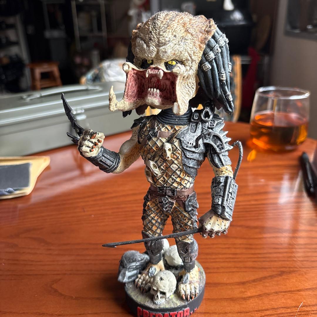 プレデターフィギュア NECA PREDATOR EXTREME HEAD