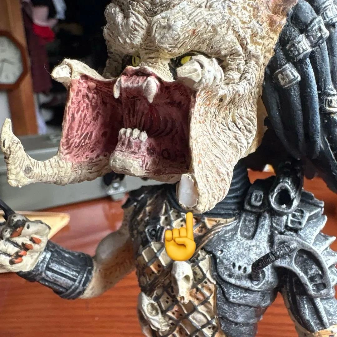 プレデターフィギュア NECA PREDATOR EXTREME HEADの写真4枚目