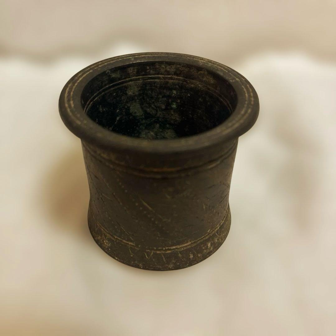 ヴィンテージ 金属製 筒型 オブジェ 古道具 骨董品 海外購入 青錆ありの写真2枚目