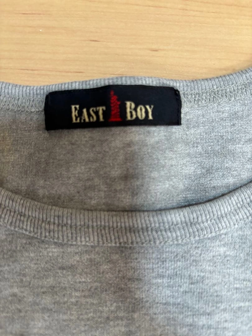 EAST BOY Tシャツ グレー ロゴプリントの写真3枚目