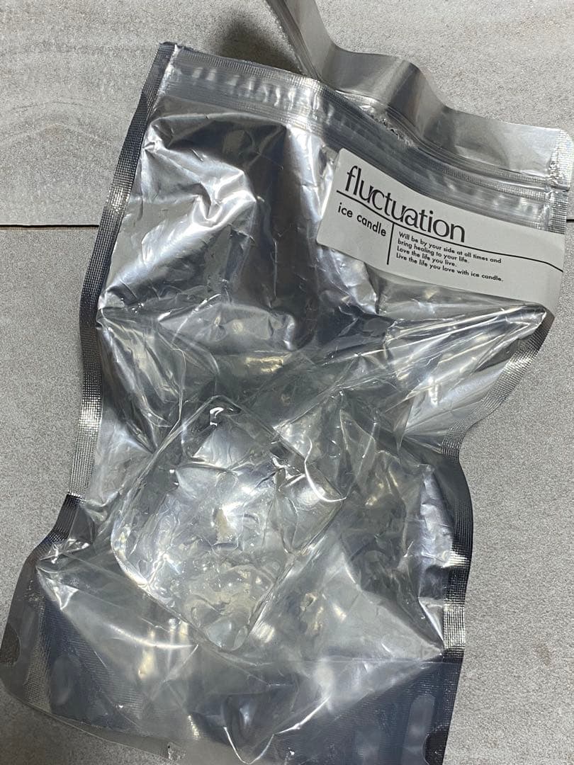 fluctuation ice candle 透明のキャンドルの写真2枚目