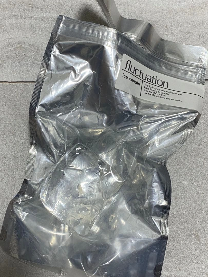 fluctuation ice candle 透明のキャンドルの写真2枚目