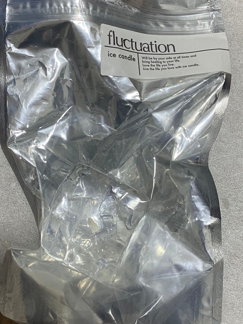 fluctuation ice candle 透明のキャンドルの写真3枚目