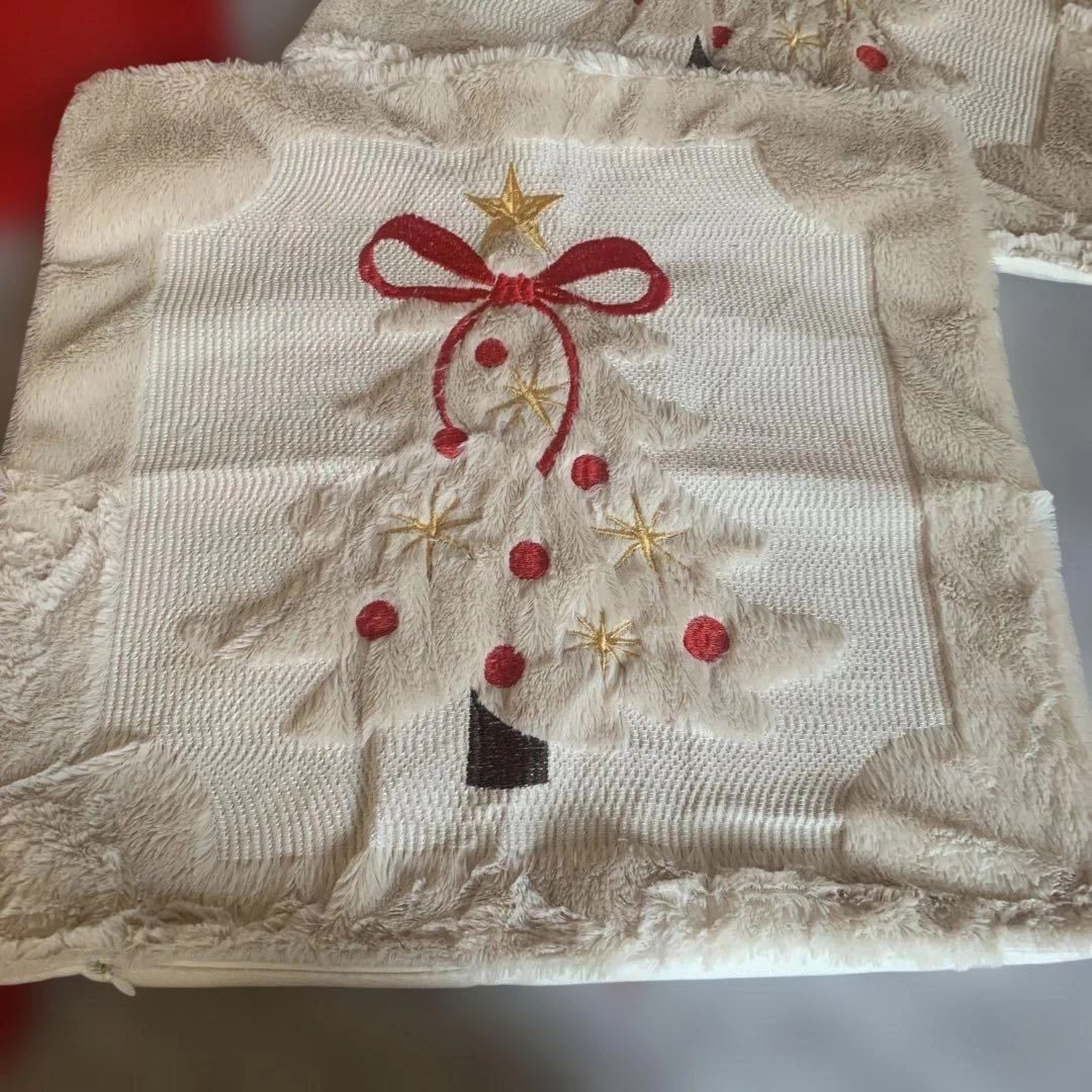新品 クリスマス クッションカバー 四枚セットの写真2枚目