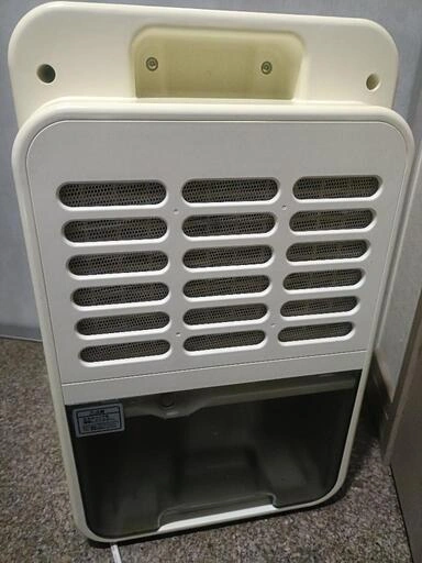 衣類乾燥機efeel コンプレッサー式除湿機 EJC-65本体動作品渋谷区歩4分 除湿乾燥機の写真5枚目
