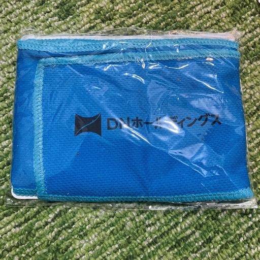 【非開封品】ひんやりマフラータオル