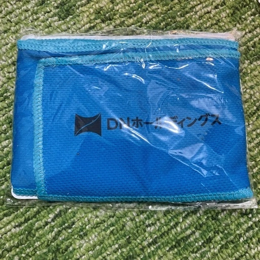 【非開封品】ひんやりマフラータオル