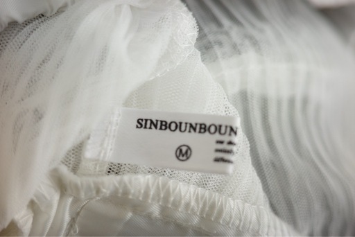 SINBOUNBOUN つけ袖 つけ裾 ホワイト レース レイヤードの写真4枚目