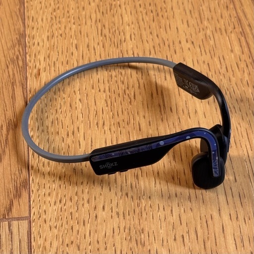 Shokz OpenMove 骨伝導イヤホン S661