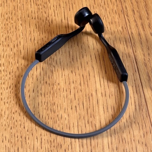 Shokz OpenMove 骨伝導イヤホン S661の写真4枚目