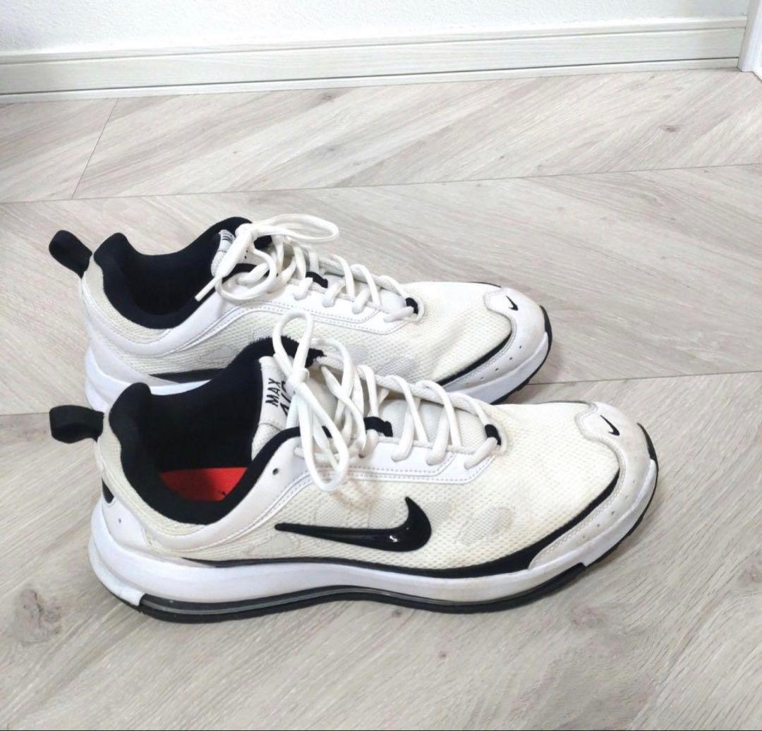Nike Max Air ランニングシューズ ホワイト/ブラック　サイズ30