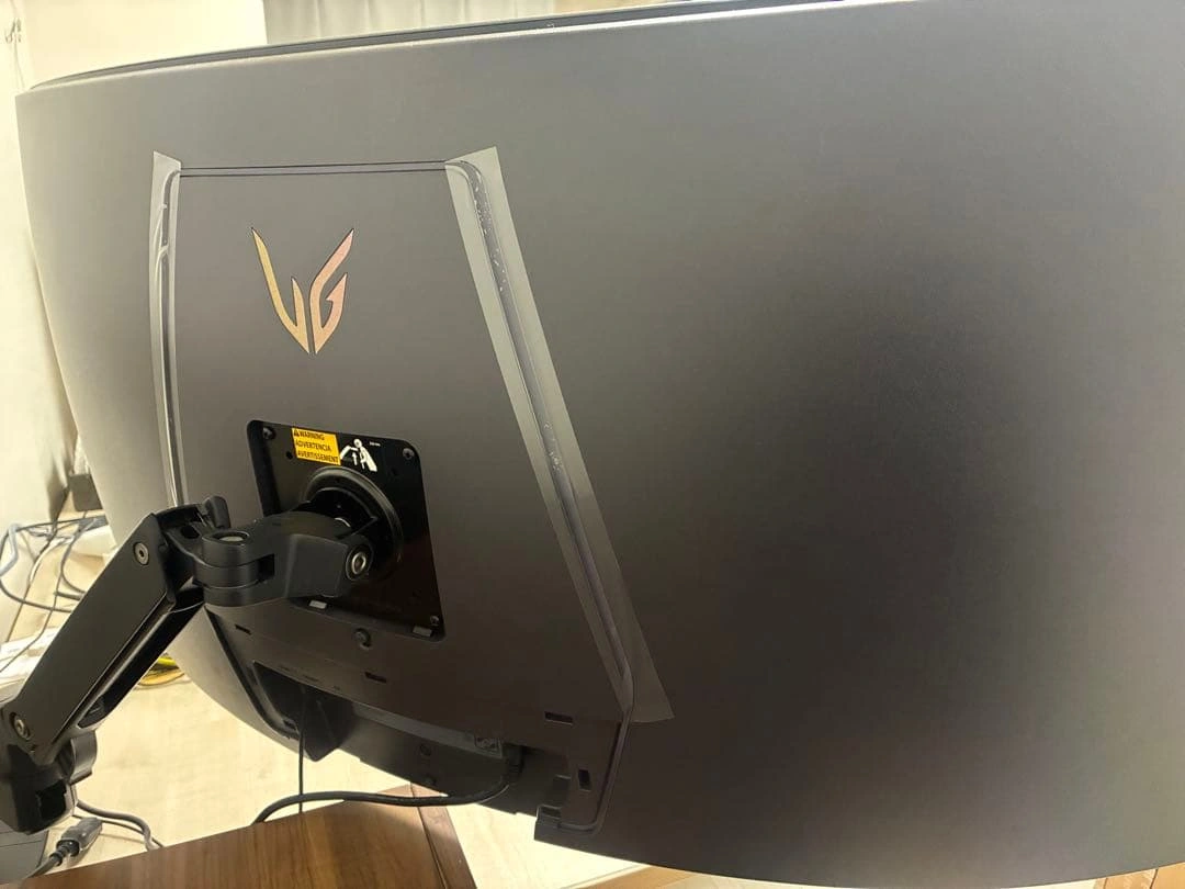 ★美品★ LG 45GX950A-B 45インチ ゲーミングモニターの写真2枚目