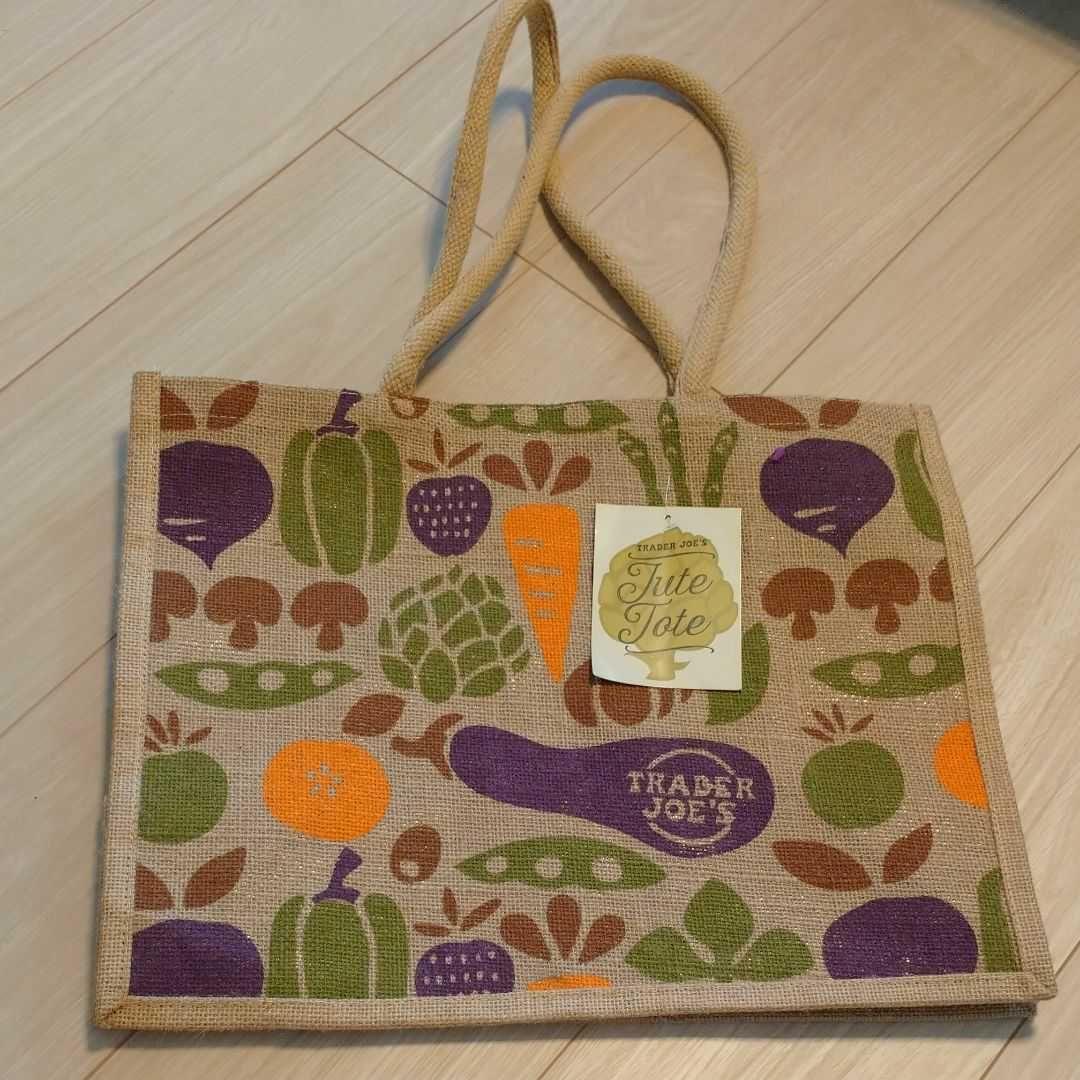 トレーダージョーズ　バッグ　買い物　エコバッグ
