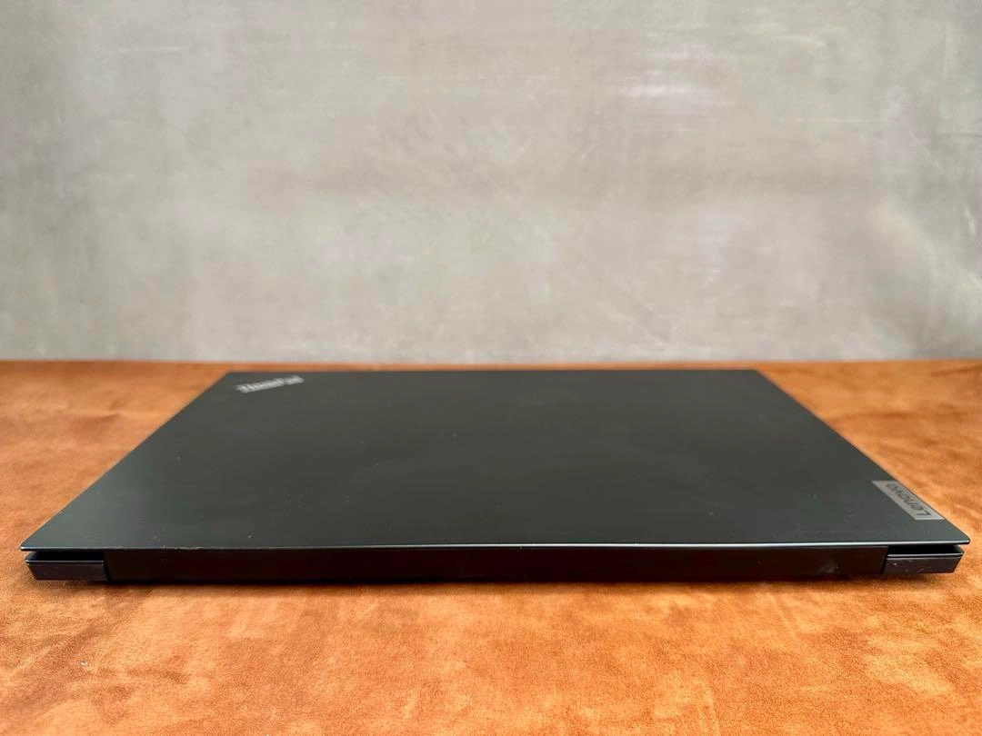 ThinkPad E15 Gen 2 i7-1165G7 16 512 15.6の写真11枚目