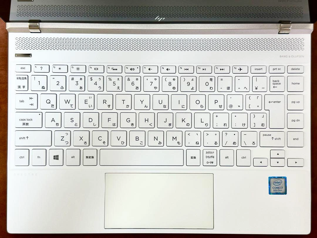 HP Spectre 13 i7-8550U 16 512 13.3の写真4枚目