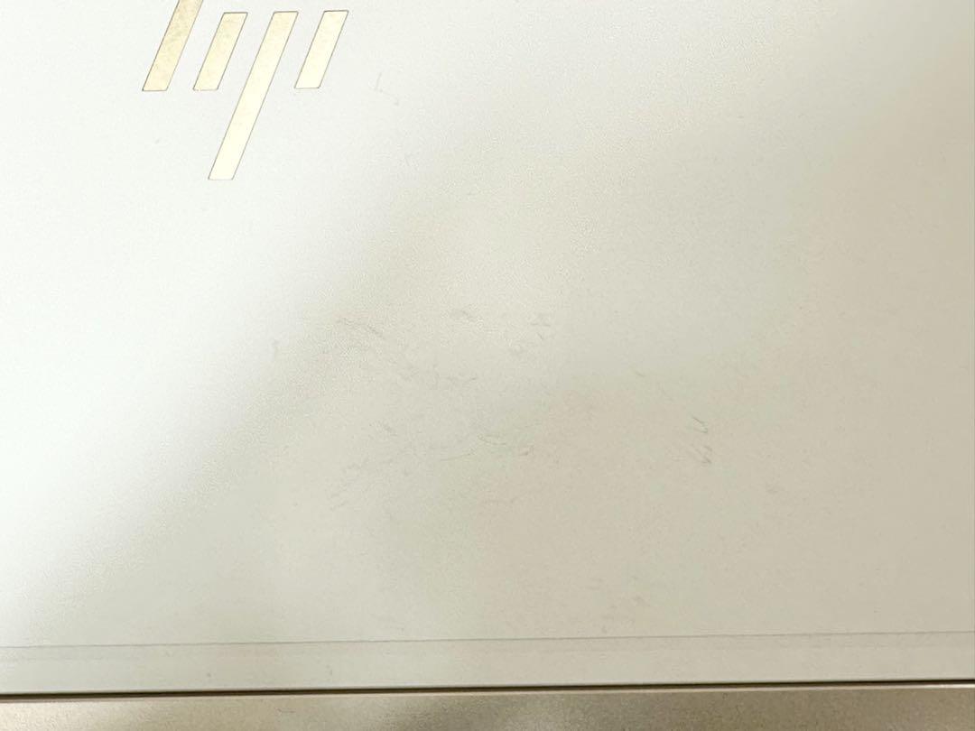 HP Spectre 13 i7-8550U 16 512 13.3の写真6枚目