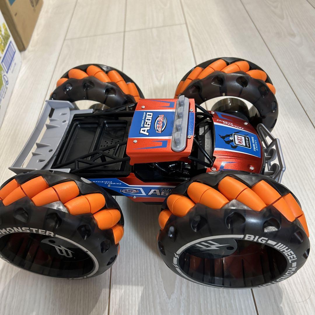 ラジコンカー リモコンカー オフロード おもちゃ 車　フリップRcトラック