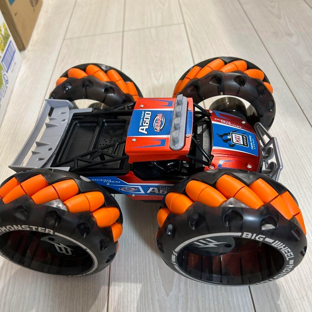 ラジコンカー リモコンカー オフロード おもちゃ 車 フリップRcトラック