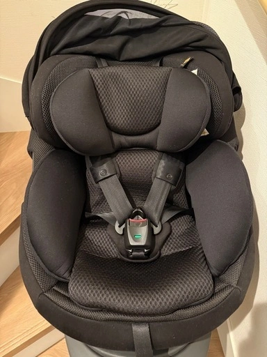 コンビ エッグショック チャイルドシートZB-750の写真2枚目