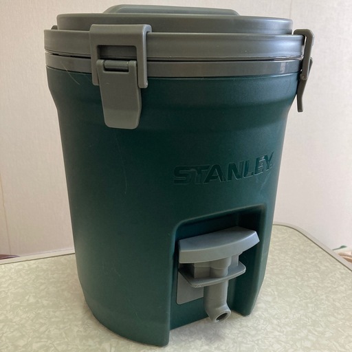 スタンレー　ウォータージャグ