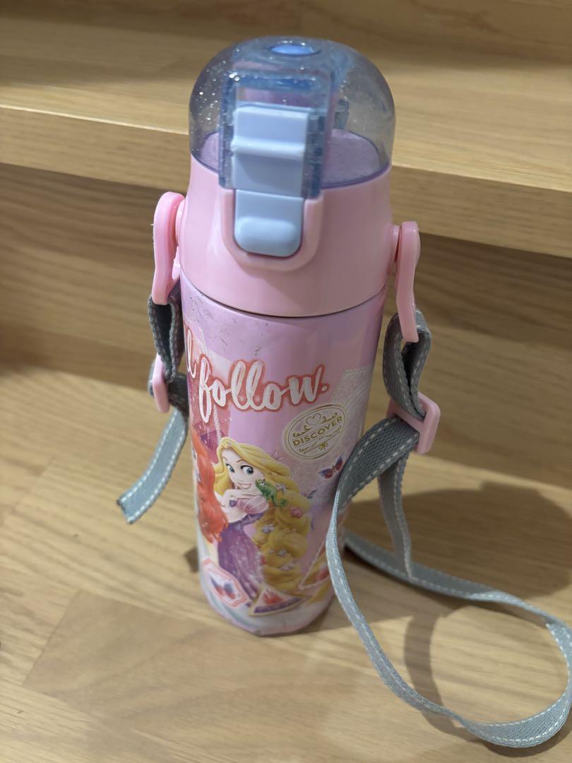 ディズニー　プリンセス　水筒の写真2枚目