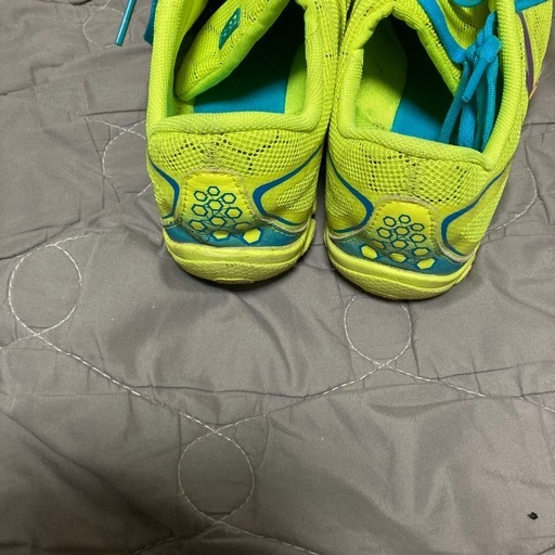 蛍光イエロー New Balance スパイクシューズ 27cmの写真3枚目