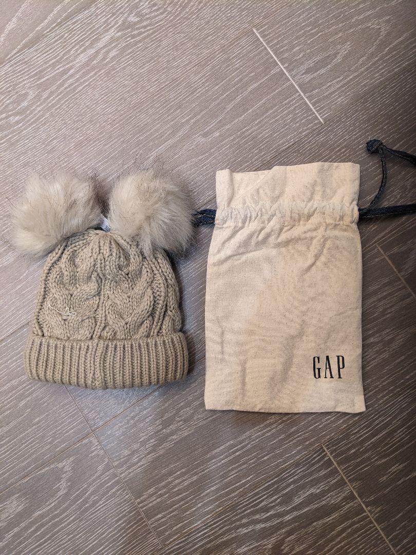 GAP ファー付きポンポンニット帽 48-50cm
