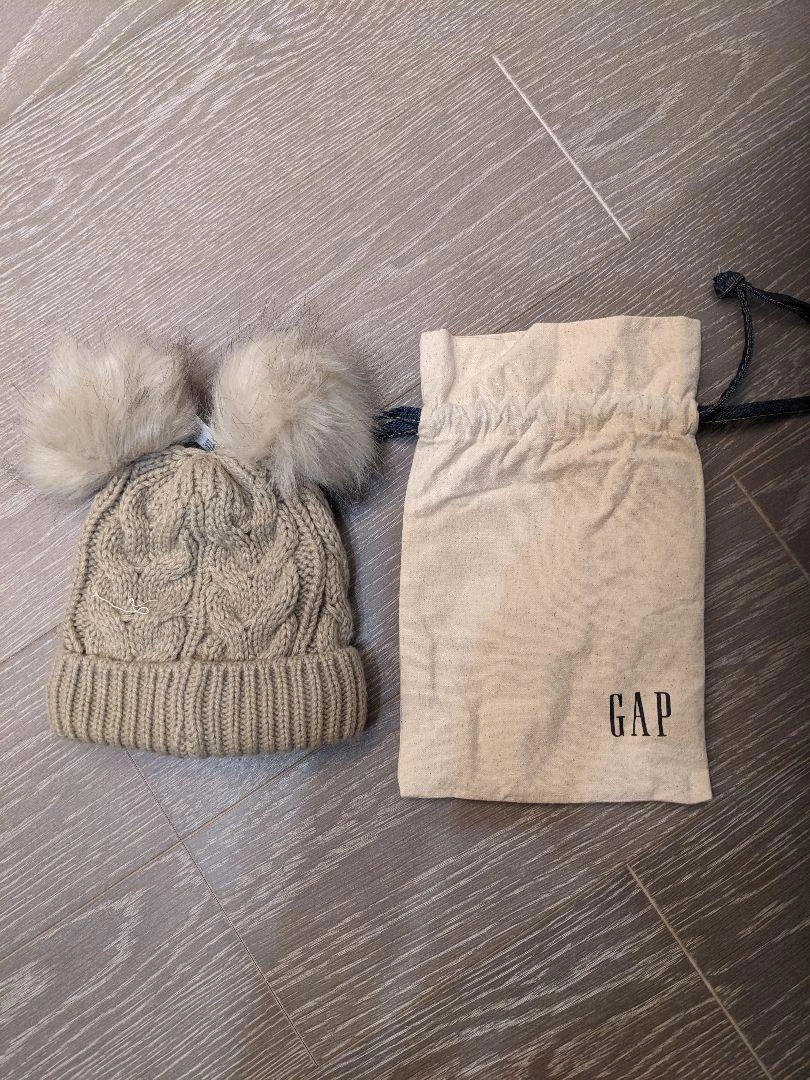 GAP ファー付きポンポンニット帽 48-50cm