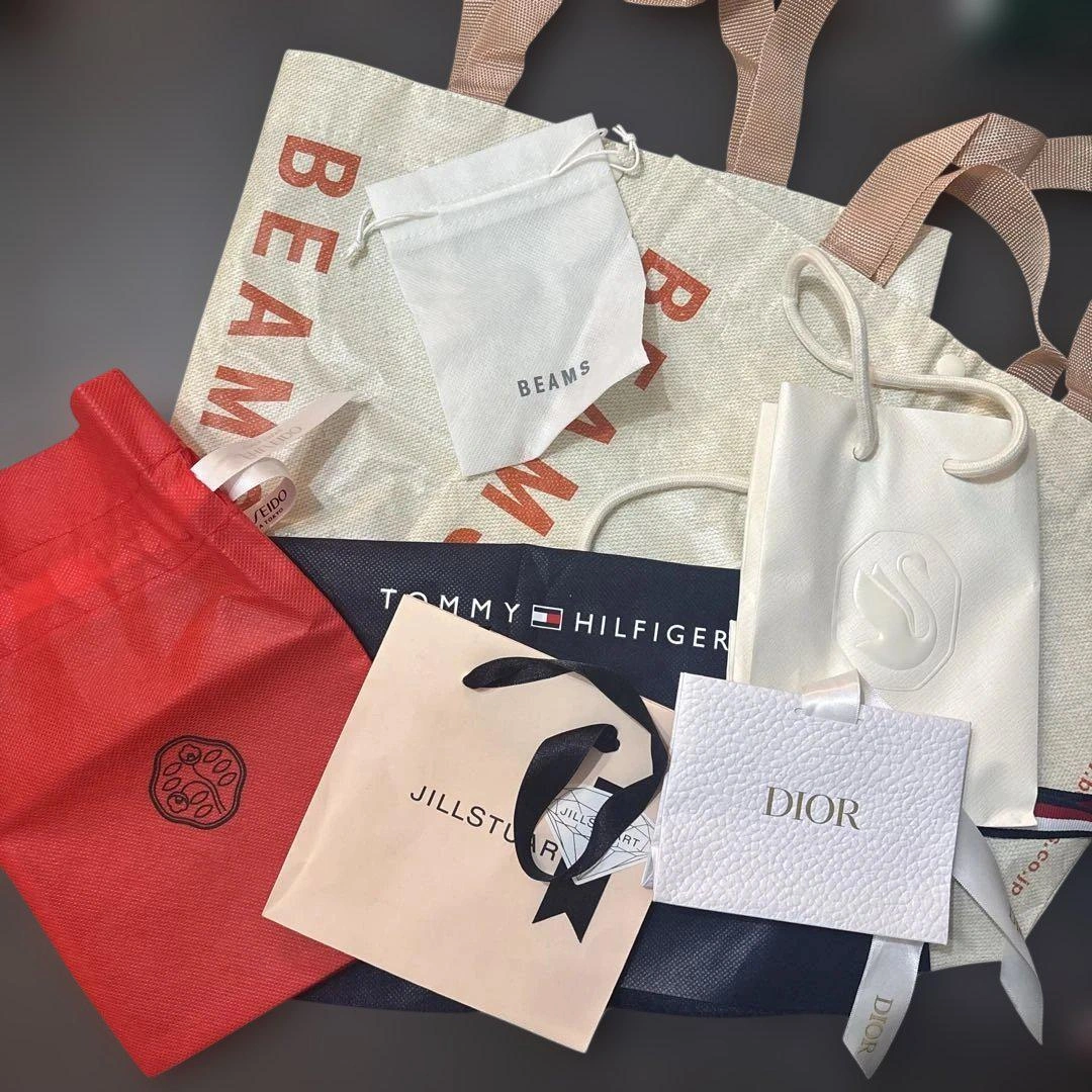 ブランドショッパーまとめ売り(BEAMS・DIOR・他)