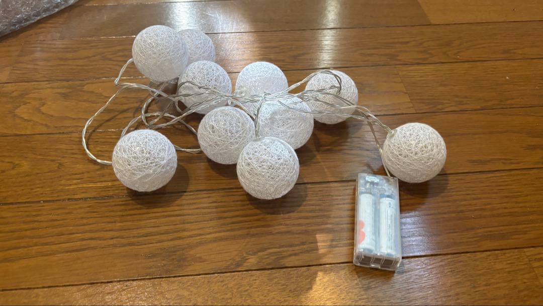 コットンボール LEDライト ホワイト 電池付き 結婚式の写真2枚目