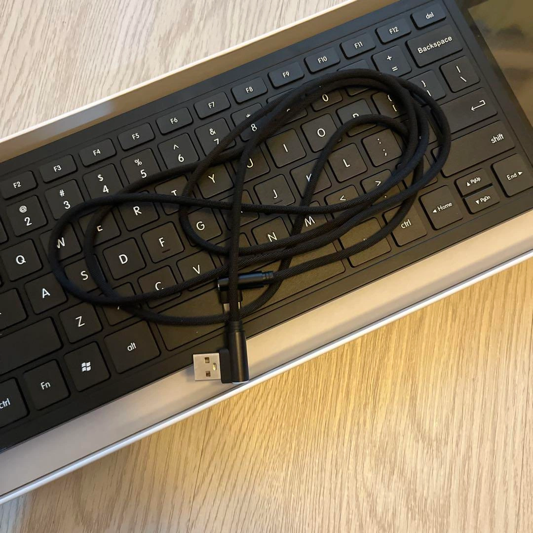 多機能タッチパネル搭載ハイパーキーボード『T2_Flexible』の写真6枚目