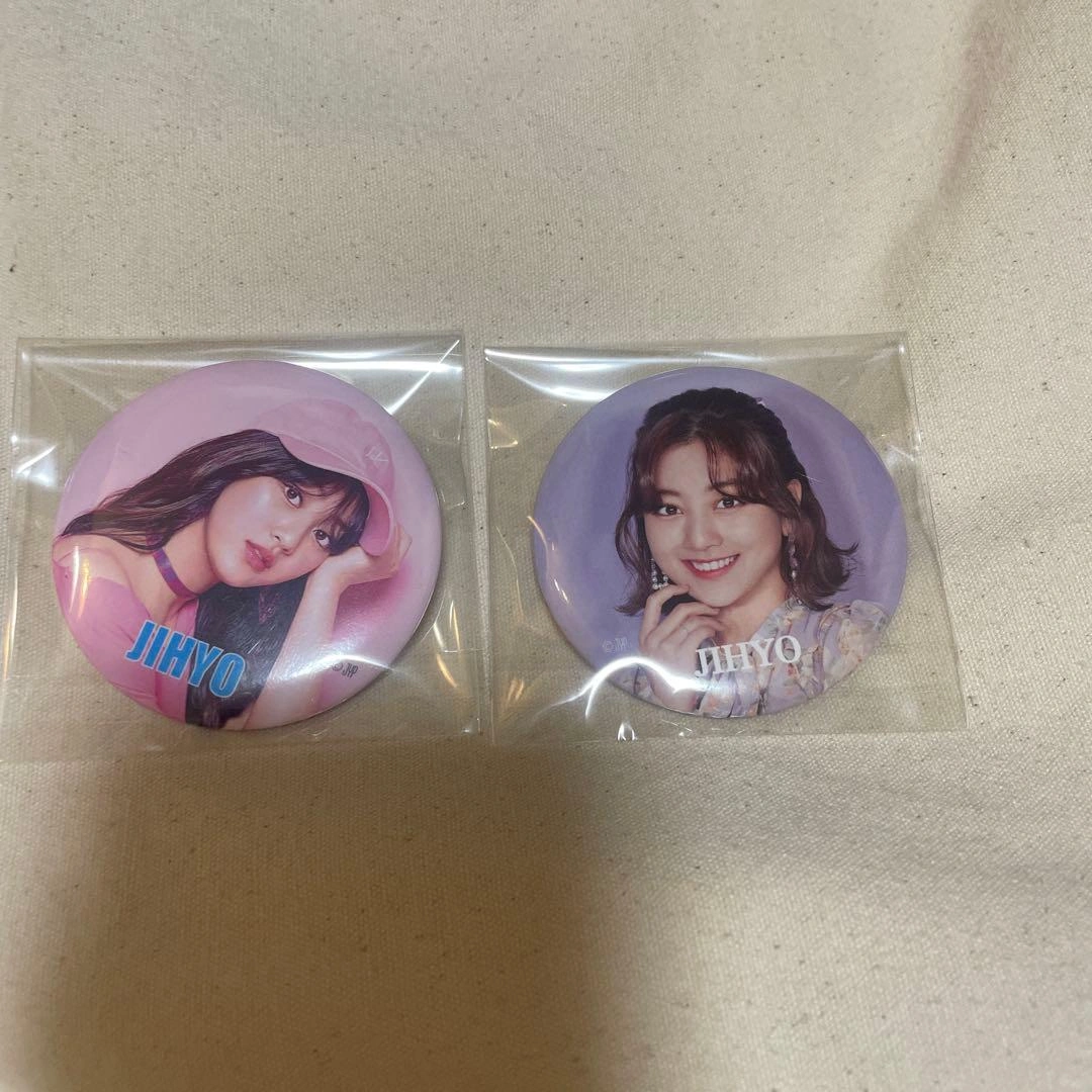 バラ売り可 TWICE ジヒョ 缶バッジ