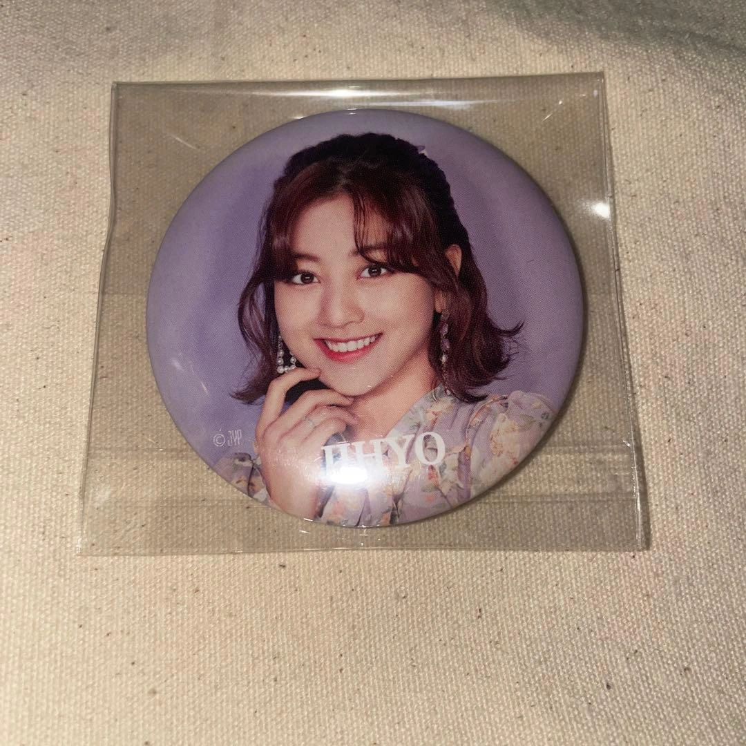 バラ売り可 TWICE ジヒョ 缶バッジの写真3枚目