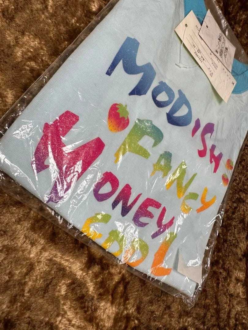 半袖Tシャツ 100cm 綿100% 新品 水色 いちご カラフルの写真3枚目
