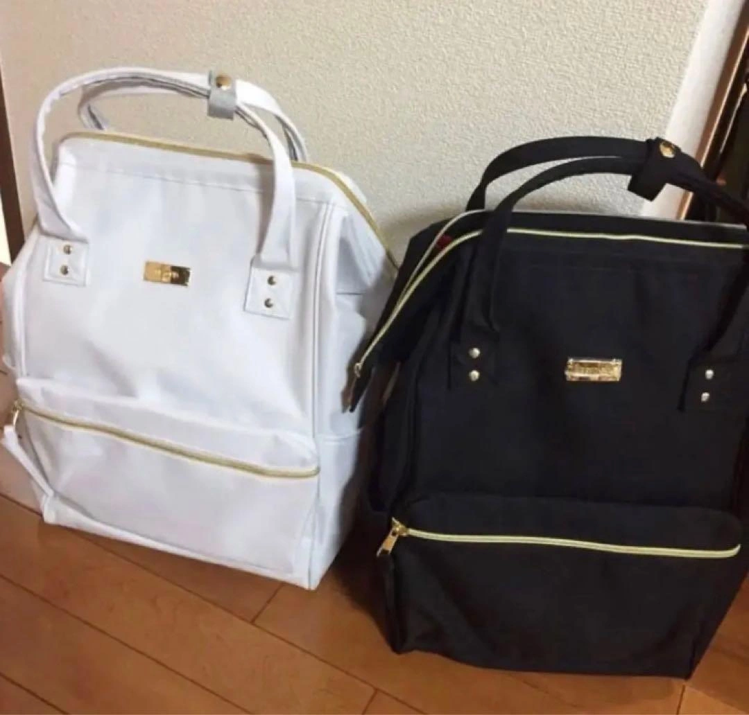 Beyond 口金リュック、トートバッグ、黒.白セットの写真2枚目
